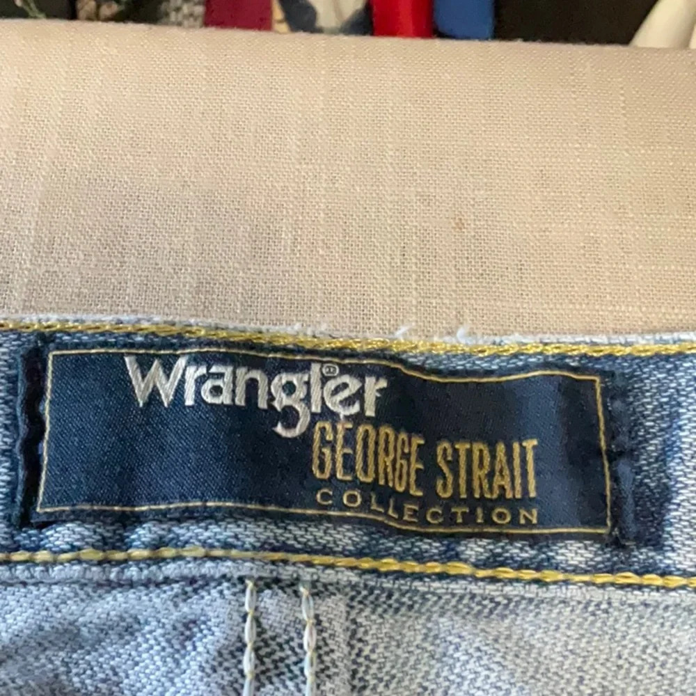 Wrangler - Picture 6 of 7